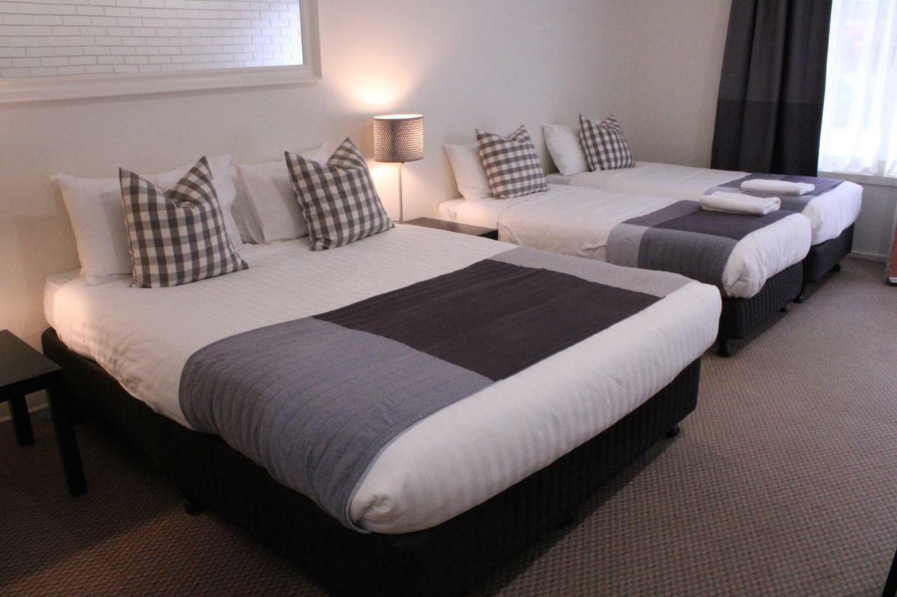 Prom Country Lodge Фостер Экстерьер фото